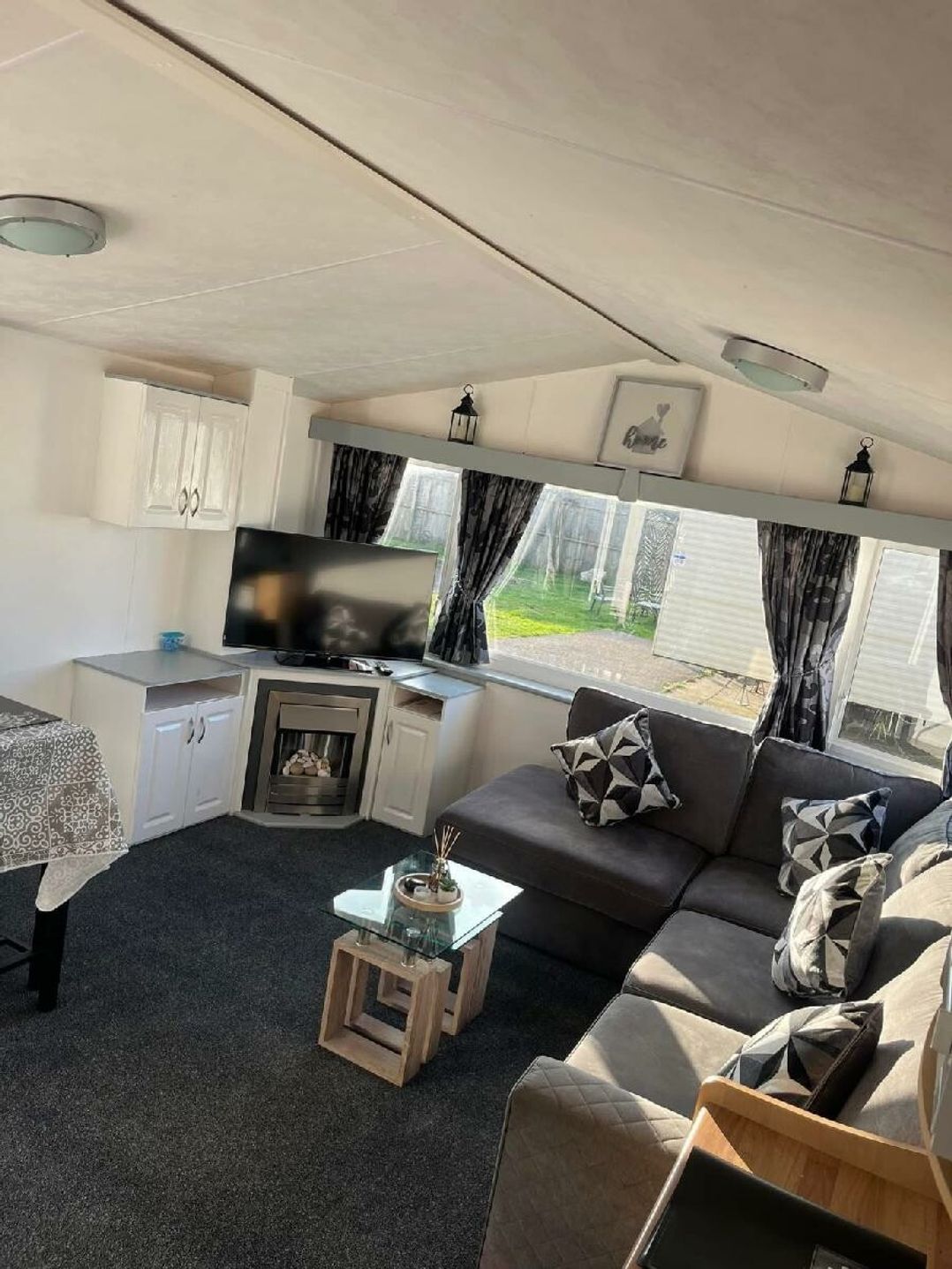 Trecco Bay - Holiday Accommodation 21285