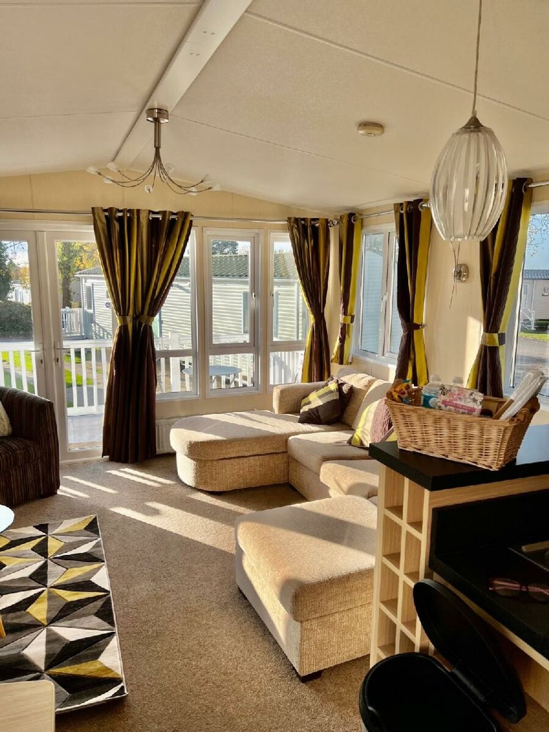 Rockley Park - Holiday Accommodation 21290