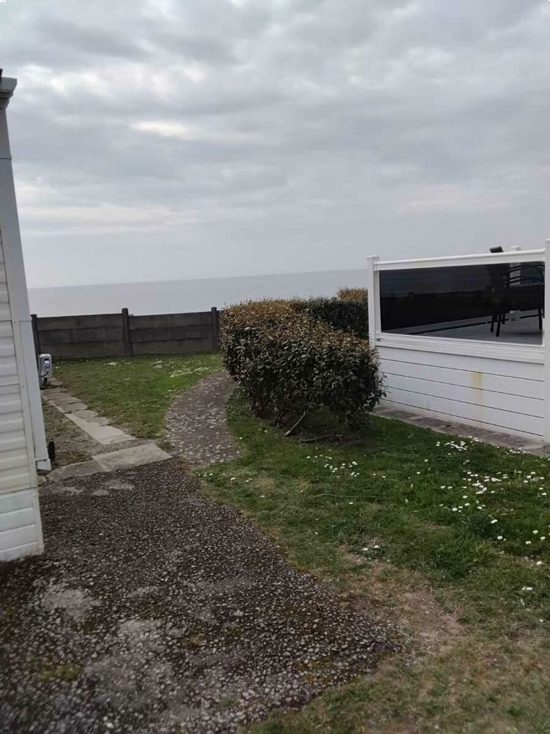 Trecco Bay - Holiday Accommodation 2136