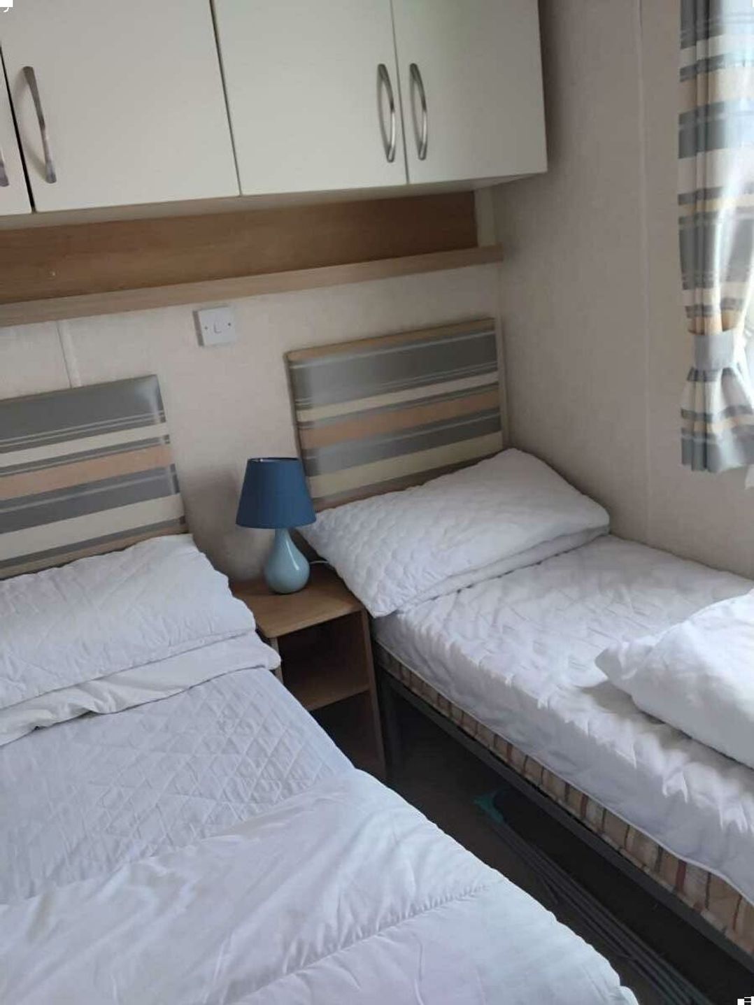 Trecco Bay - Holiday Accommodation 2136