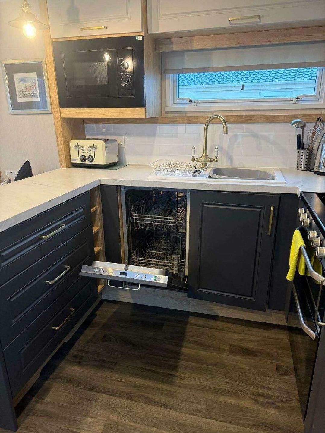 Manor Park Holiday Village - Holiday Accommodation 21362