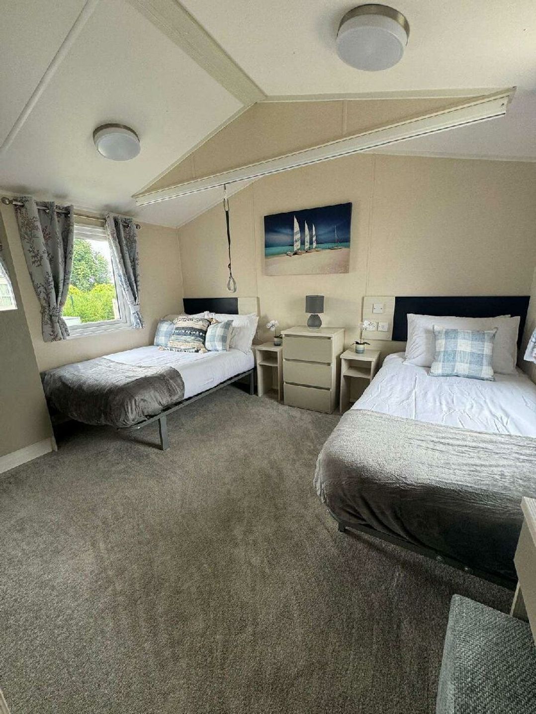 Golden Palm Resort - Holiday Accommodation 21370