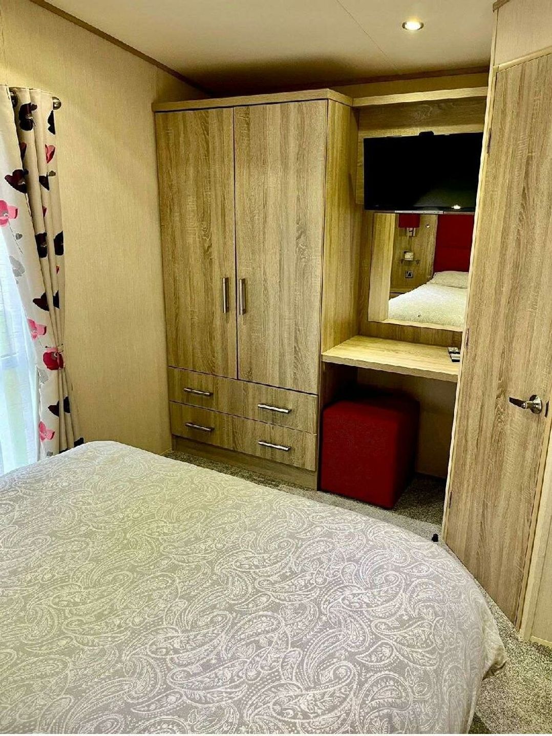 Golden Palm Resort - Holiday Accommodation 21372