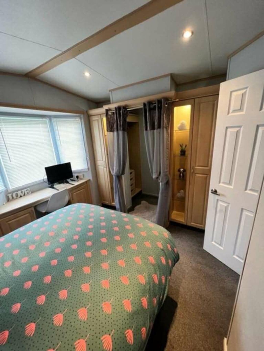 Devon Cliffs Holiday Park - Holiday Accommodation 21376