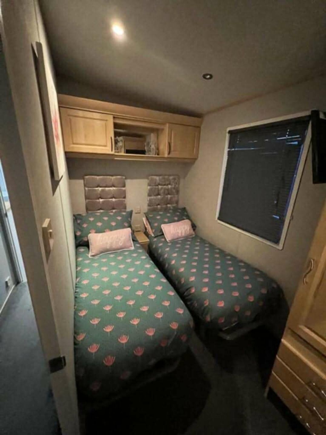 Devon Cliffs Holiday Park - Holiday Accommodation 21376