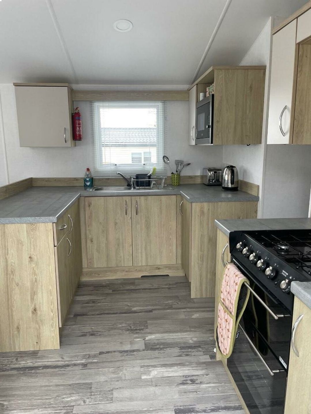 Quay West Holiday Park - Holiday Accommodation 21412