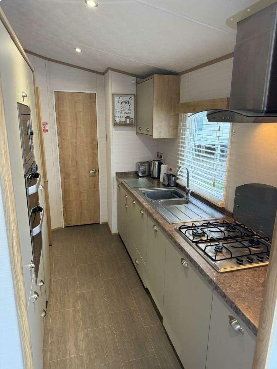 Rockley Park - Holiday Accommodation 21483