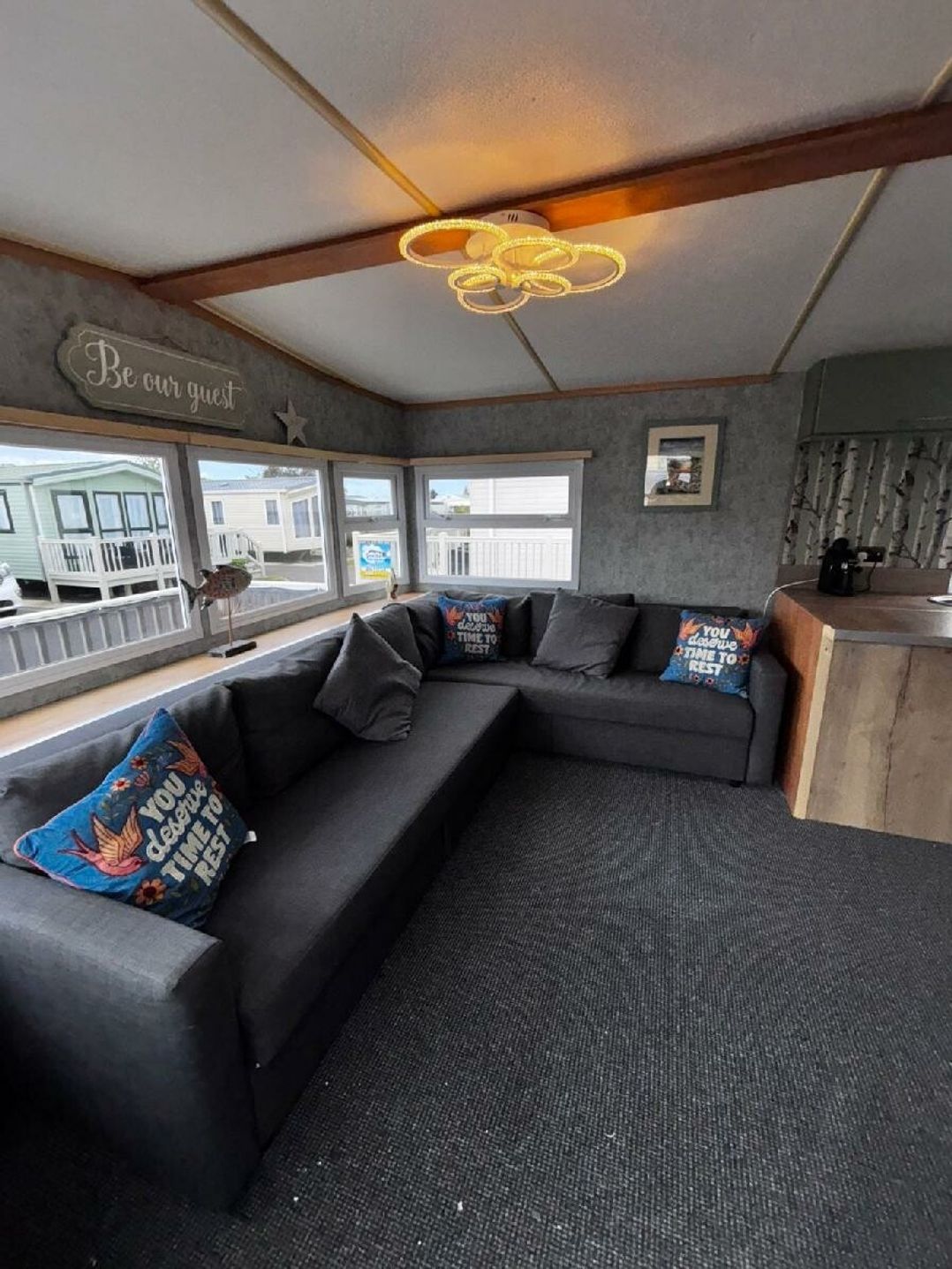 Golden Palm Resort - Holiday Accommodation 21538