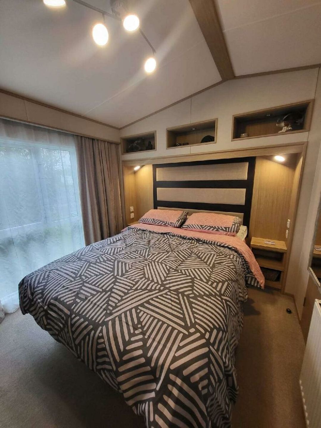 Swanage Bay View - Holiday Accommodation 21567