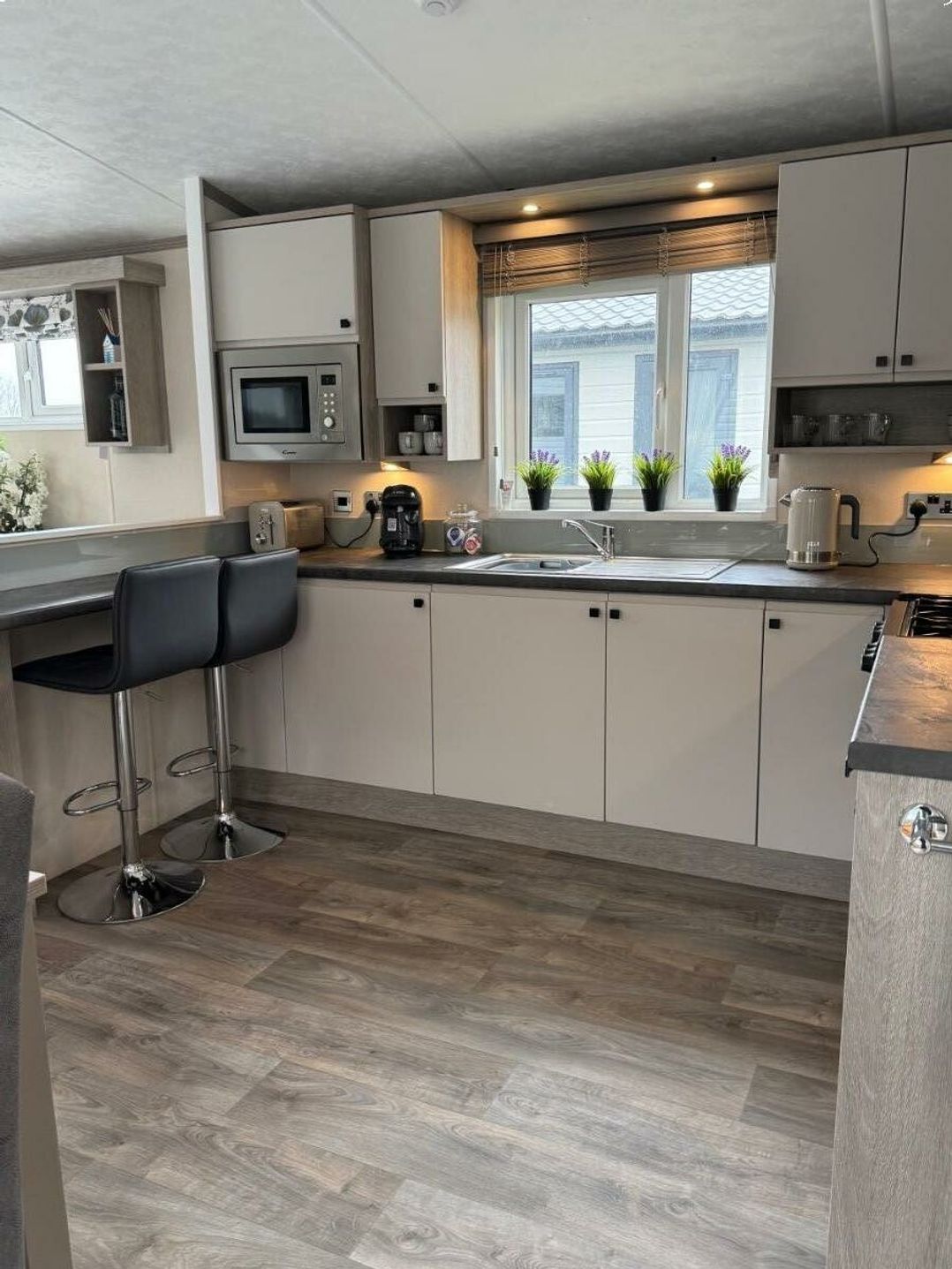 Waterside, Paignton - Holiday Accommodation 21573