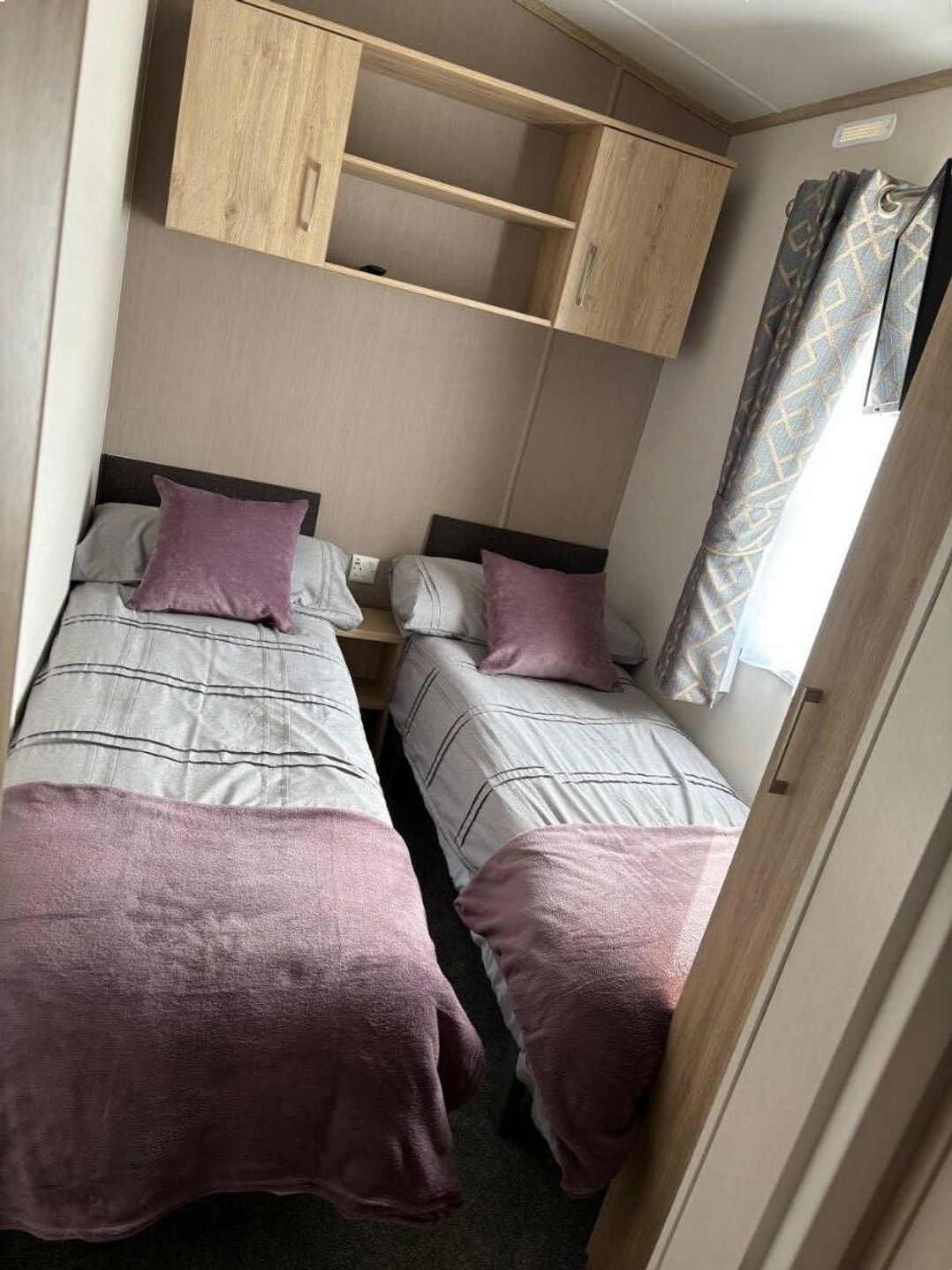 Cayton Bay Caravan Park - Holiday Accommodation 21596