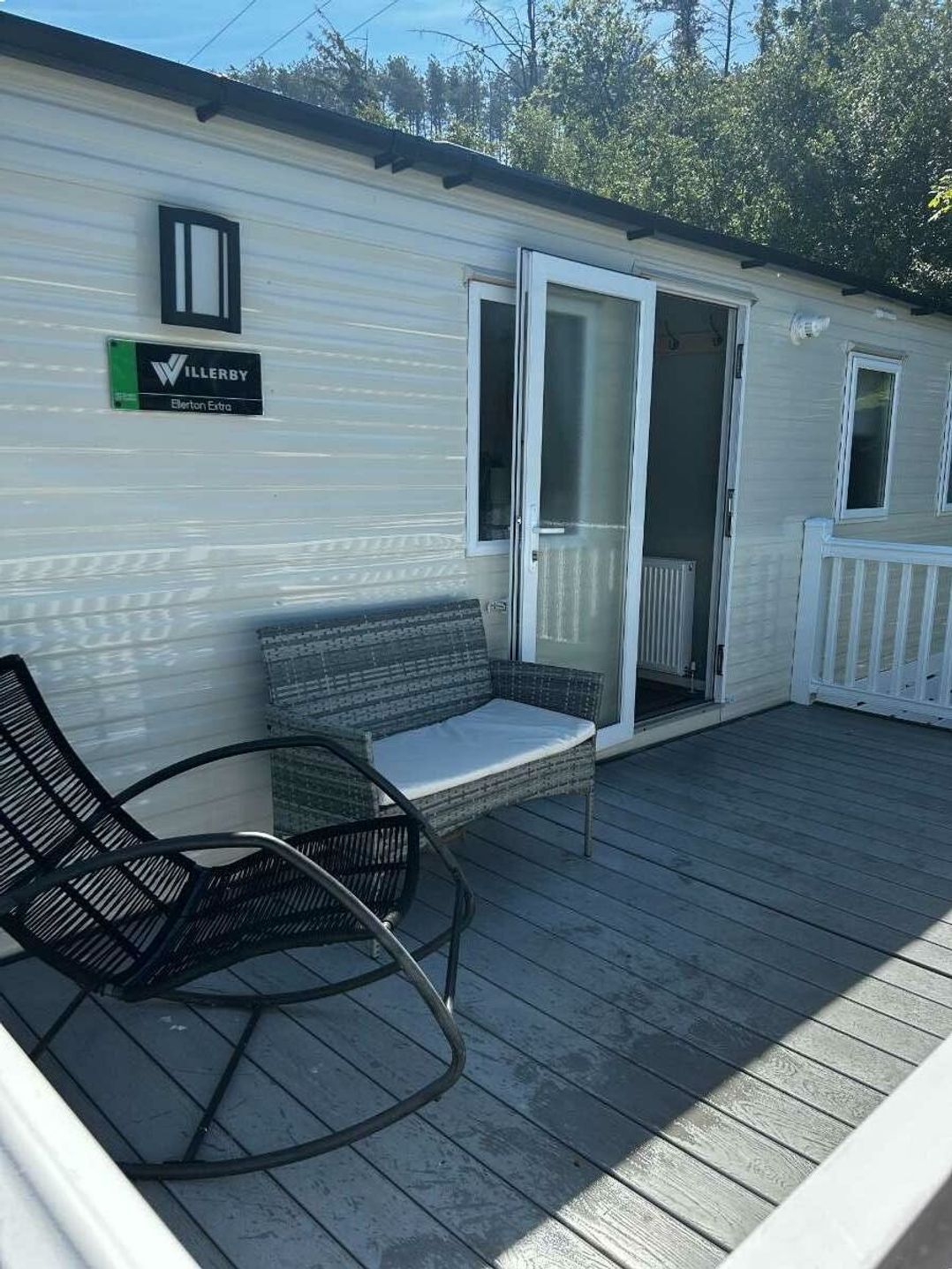 Brynowen Holiday Park - Holiday Accommodation 21677