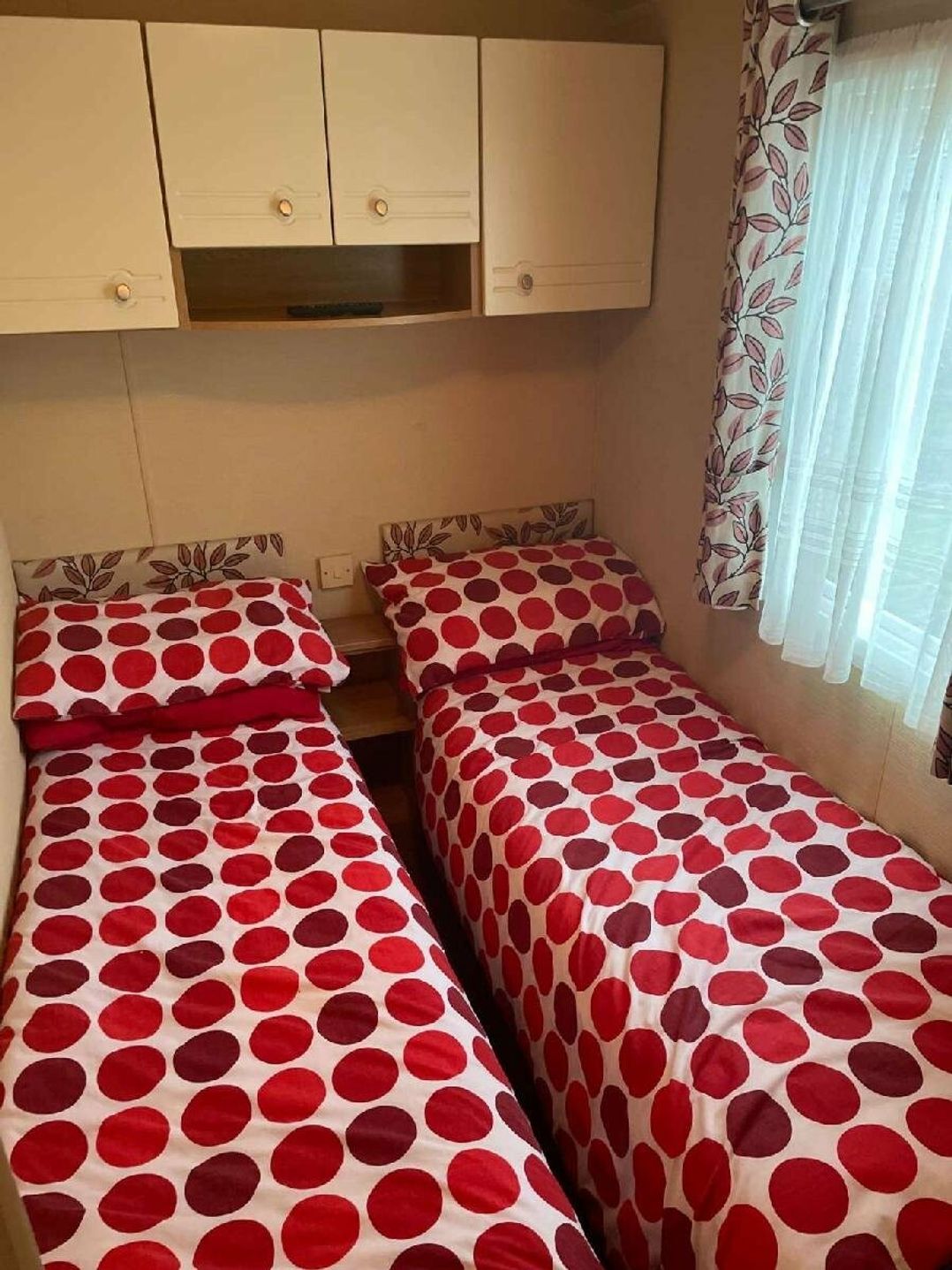 Hopton Holiday Village - Holiday Accommodation 2169