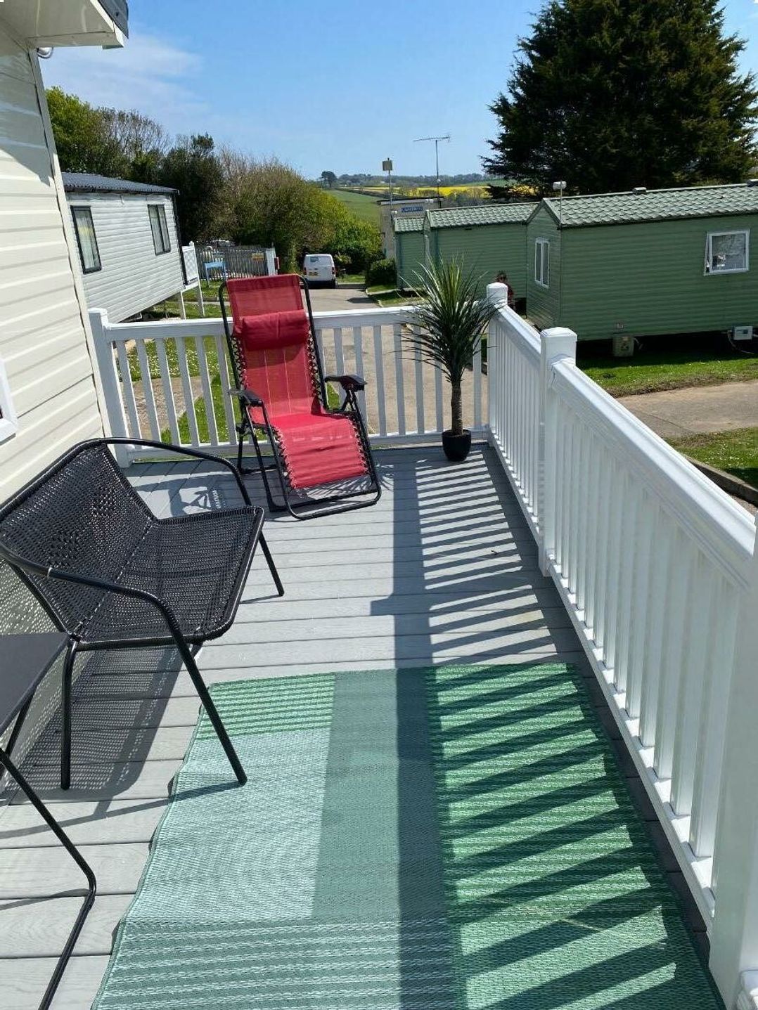 Looe Bay Holiday Park - Holiday Accommodation 21756