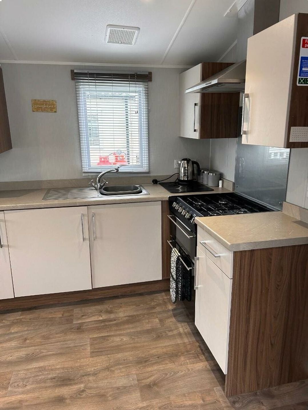 Marton Mere Holiday Village - Holiday Accommodation 21777