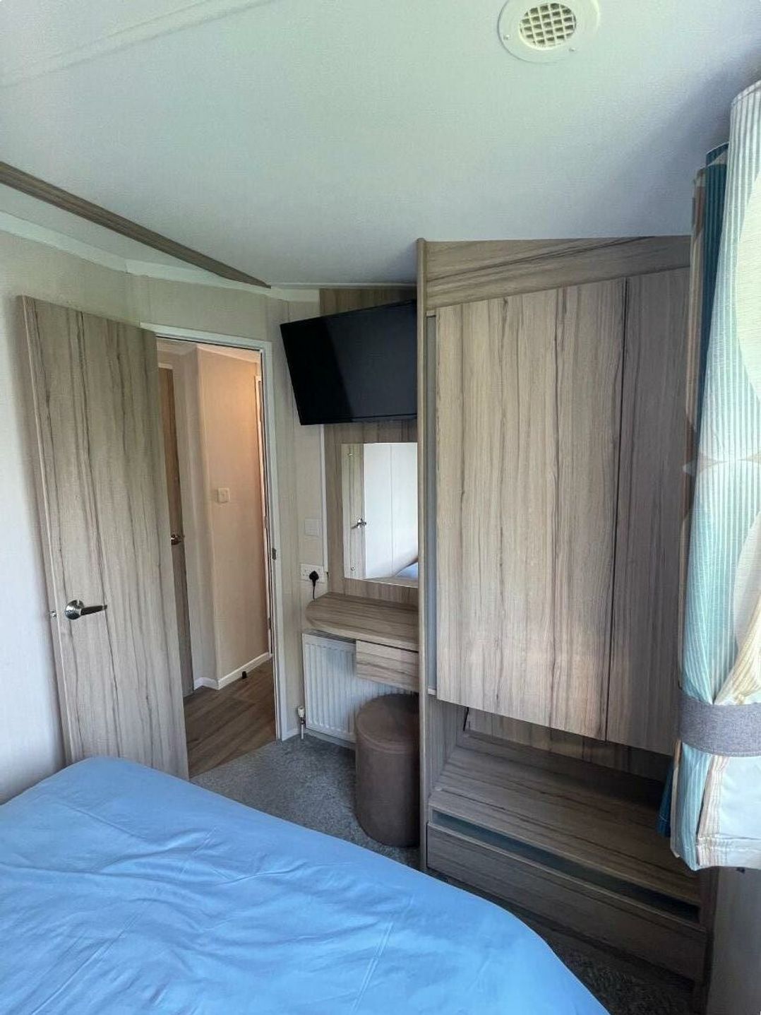 Tattershall Lakes Country Park - Holiday Accommodation 21833