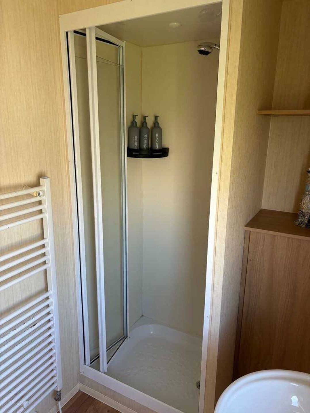 Blue Dolphin Holiday Park - Holiday Accommodation 21834