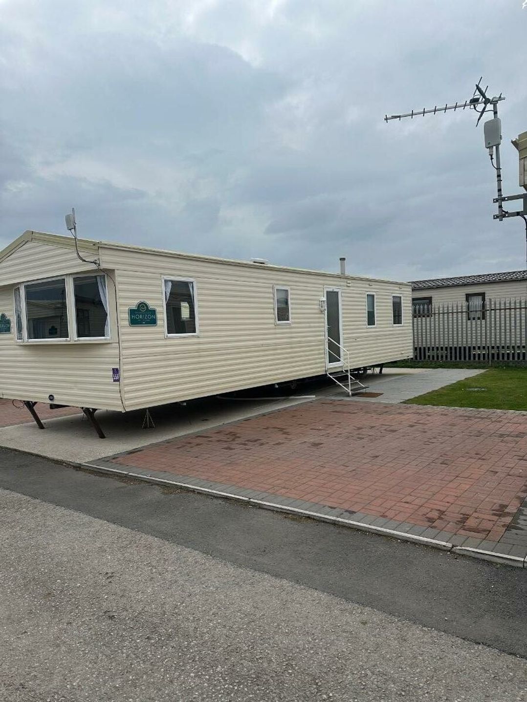 Golden Gate Holiday Centre - Holiday Accommodation 21844