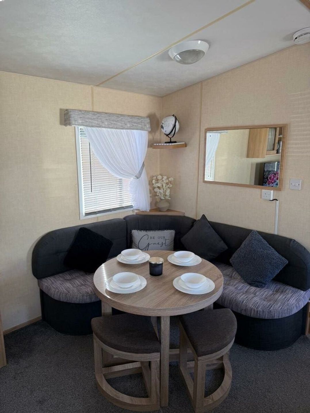 Golden Gate Holiday Centre - Holiday Accommodation 21921