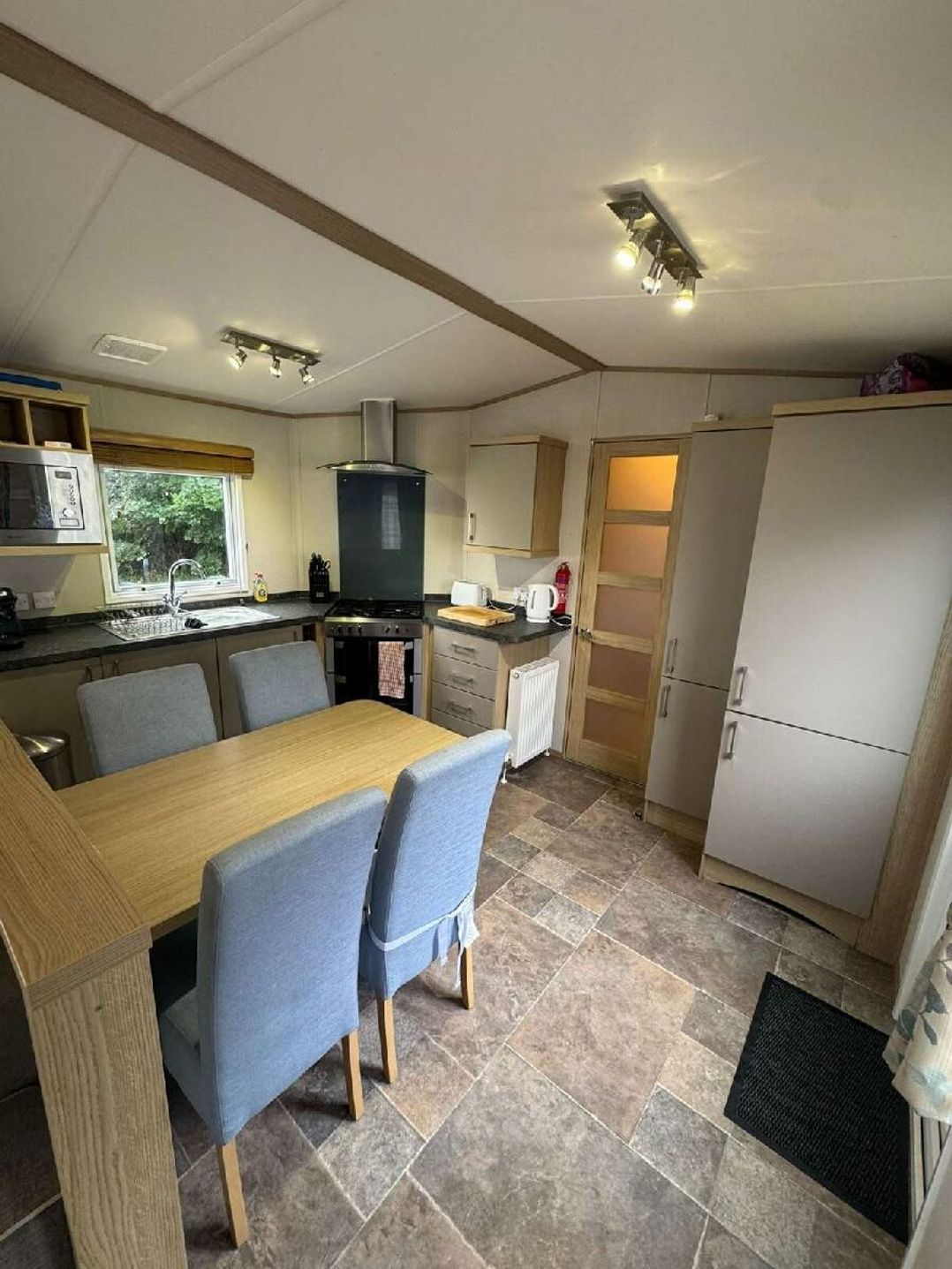 Lydstep Beach - Holiday Accommodation 21923