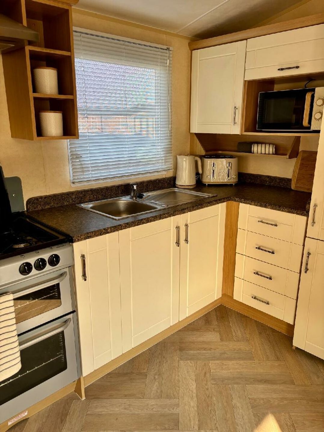 Red Lion Holiday Park - Holiday Accommodation 21932