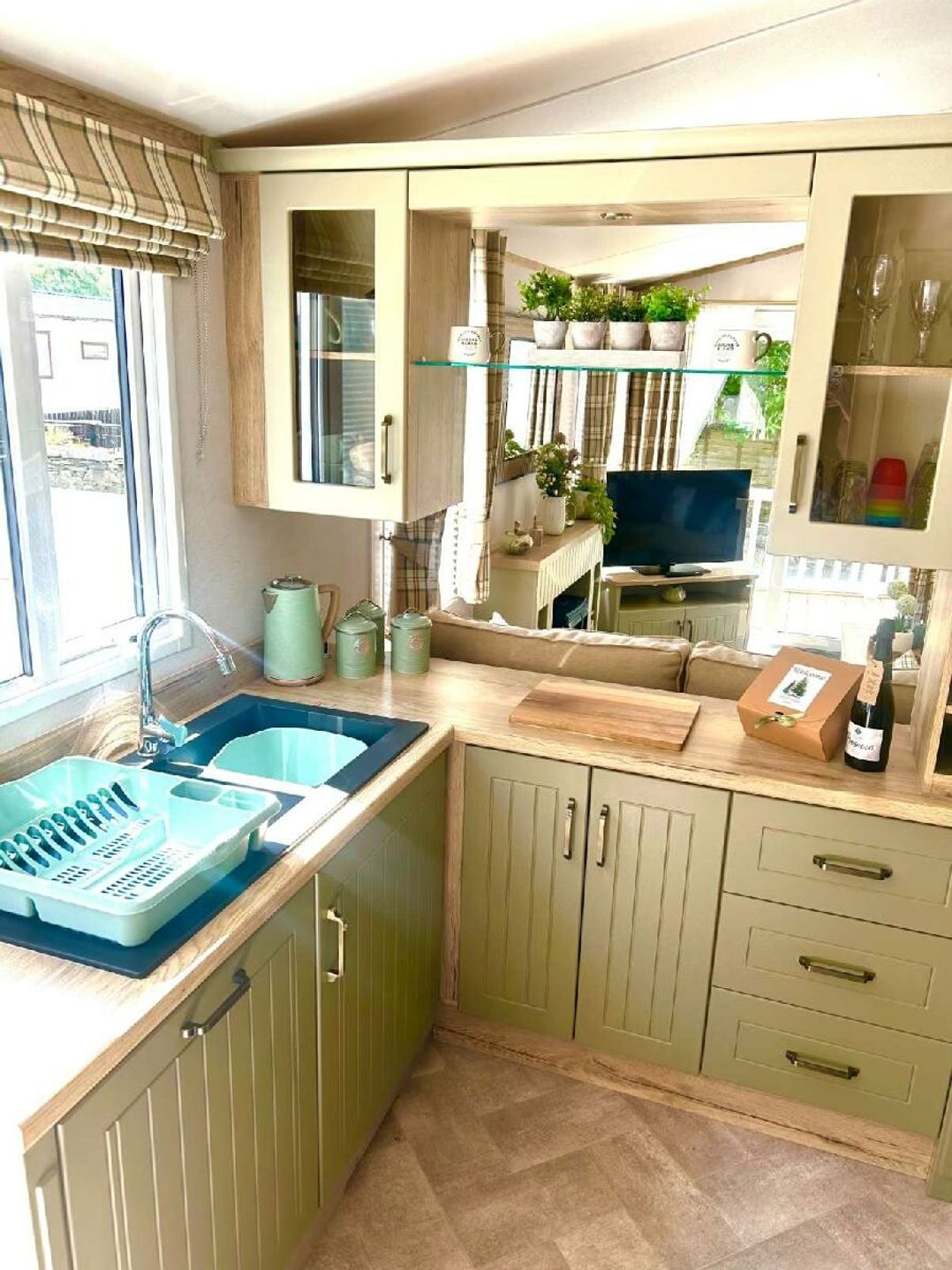 Aberdunant Hall Holiday Park - Holiday Accommodation 21962