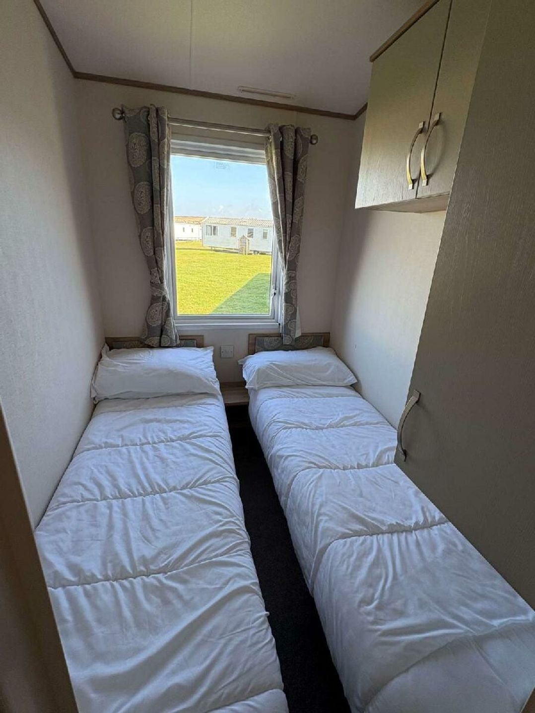 Perran Sands - Holiday Accommodation 21982