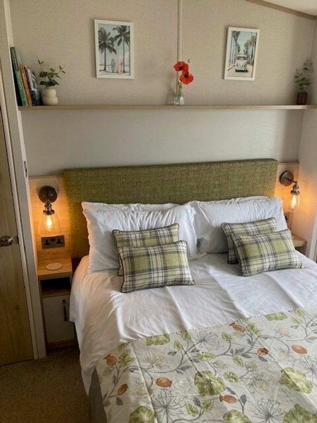 Challaborough Bay Holiday Park - Holiday Accommodation 22013