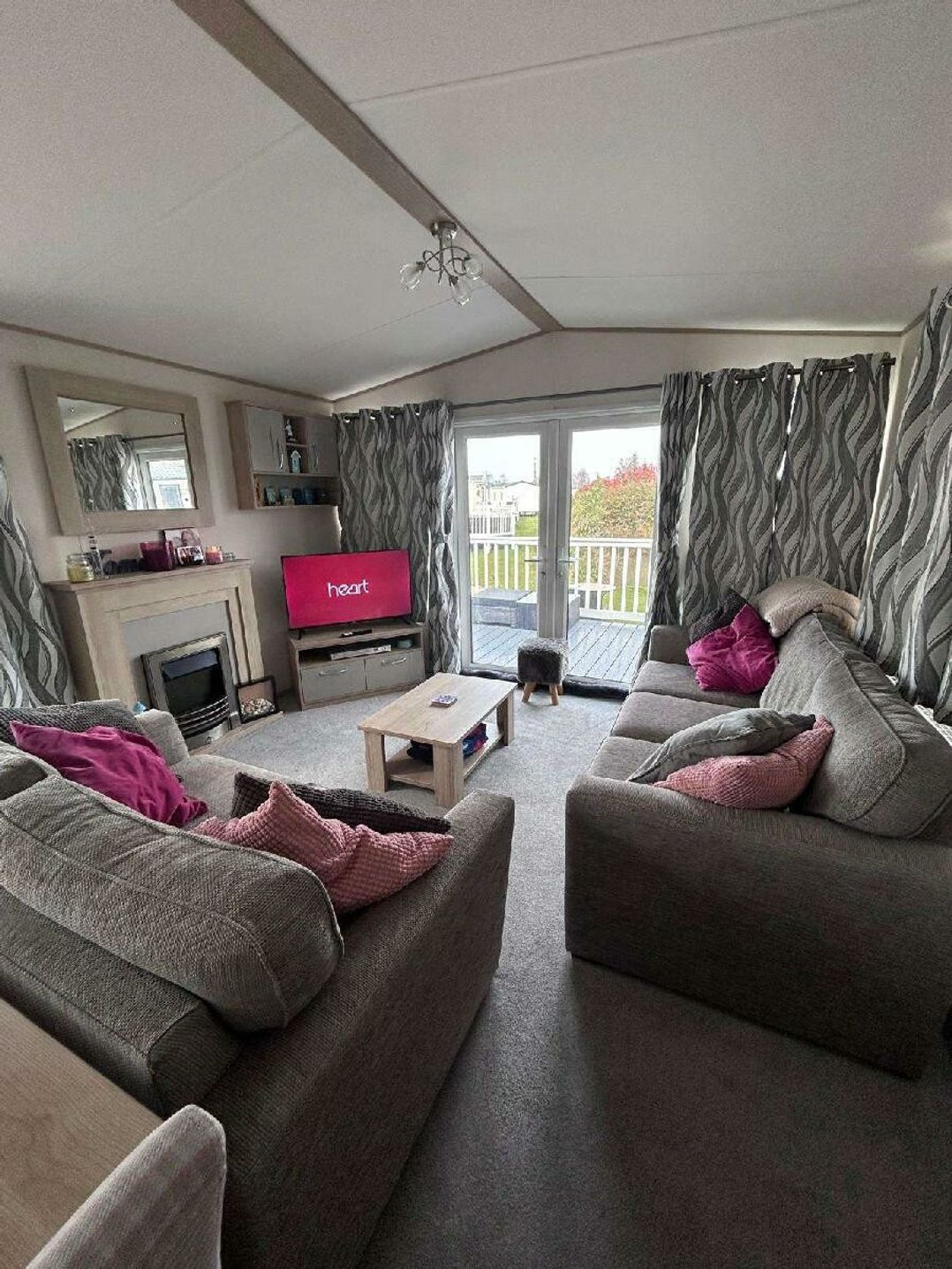 Manor Park Holiday Village - Holiday Accommodation 22022