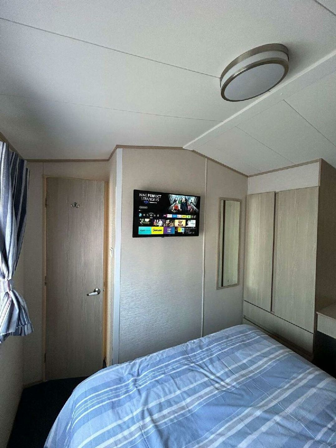 Golden Gate Holiday Centre - Holiday Accommodation 22053