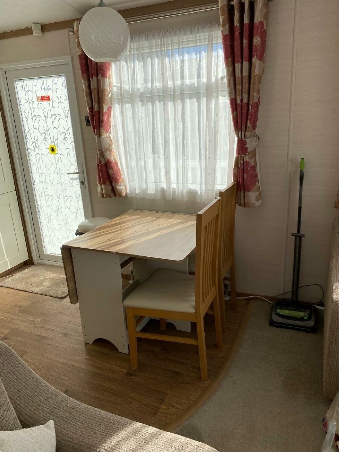 Hayling Island Holiday Park - Meadow Bay Villages - Holiday Accommodation 22059