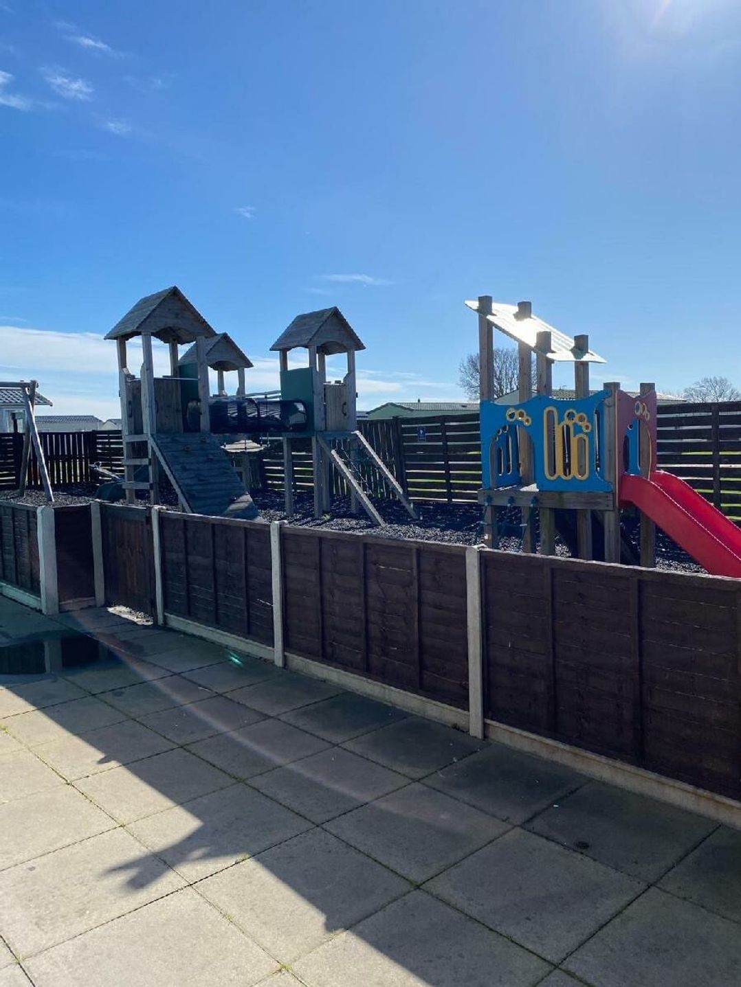 Hayling Island Holiday Park - Meadow Bay Villages - Holiday Accommodation 22059