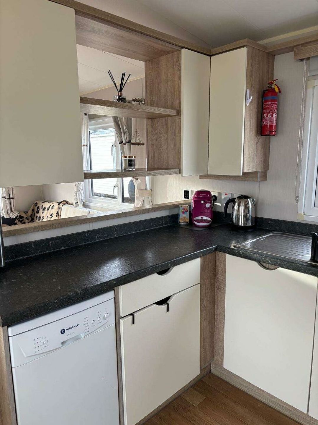 Seashore Holiday Park - Holiday Accommodation 22076