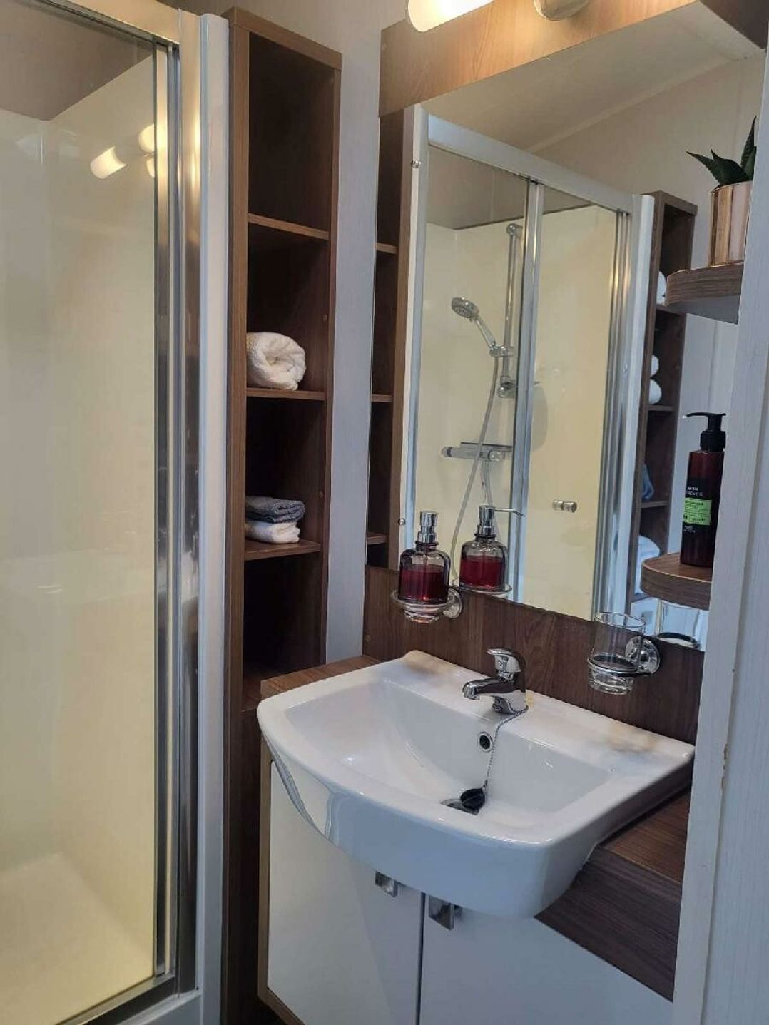 Lido Beach Holiday Park - Holiday Accommodation 22107