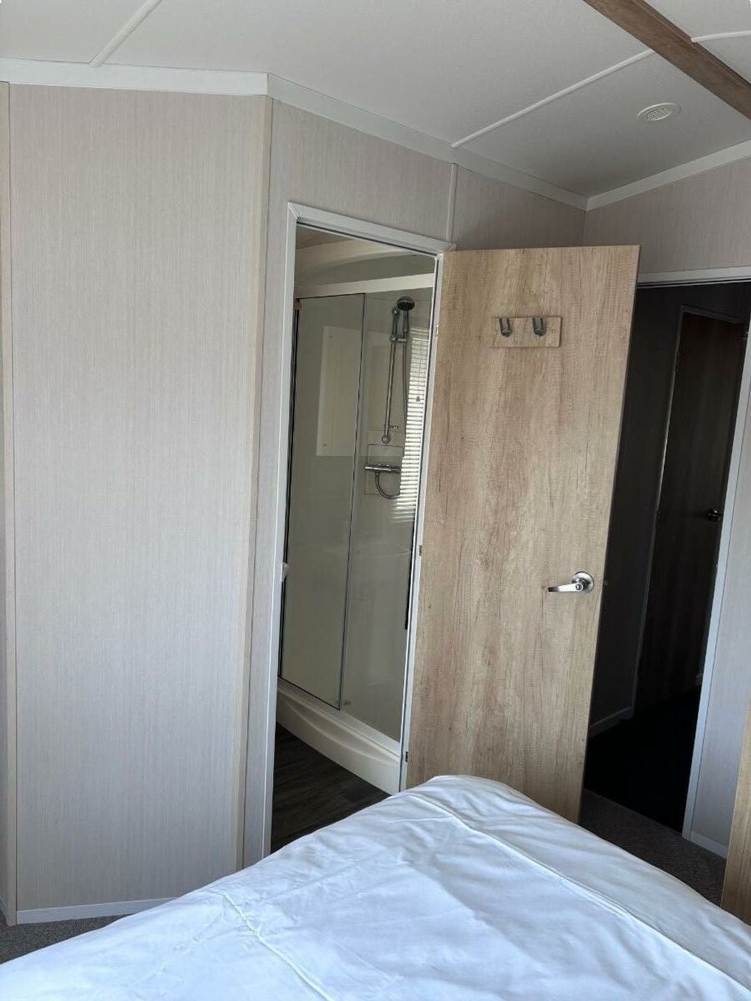 Marton Mere Holiday Village - Holiday Accommodation 22109