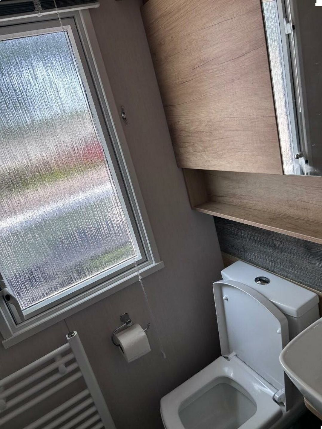 Marton Mere Holiday Village - Holiday Accommodation 22109