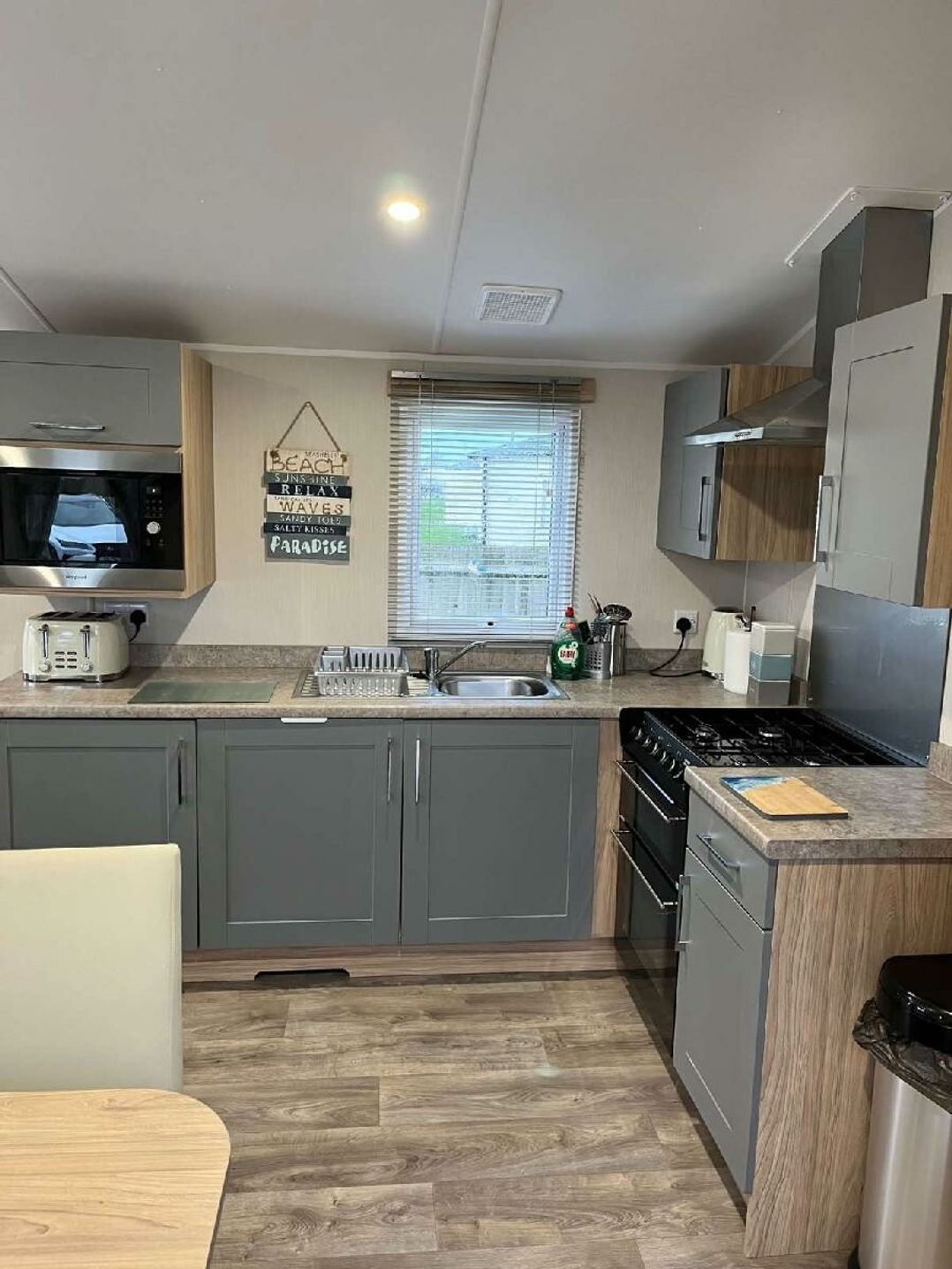 Trecco Bay - Holiday Accommodation 22112