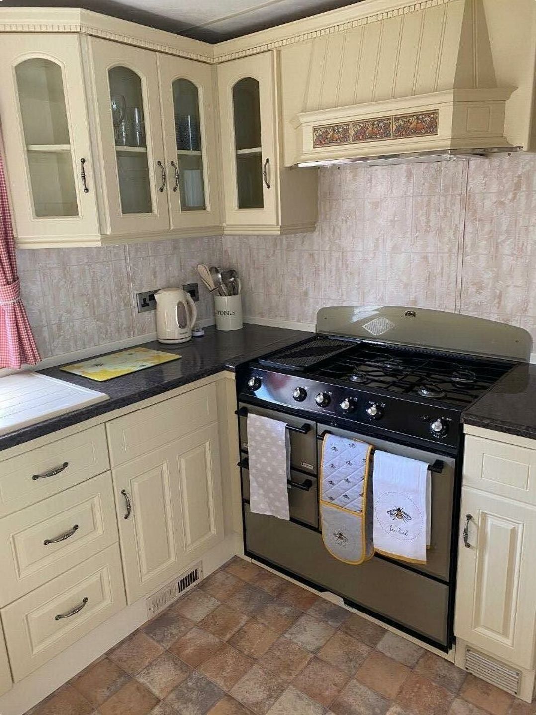 WigBay Holiday Park - Holiday Accommodation 22116