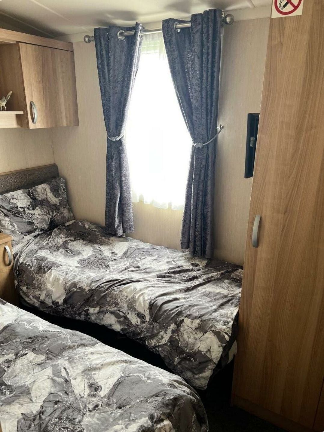 Marton Mere Holiday Village - Holiday Accommodation 22124