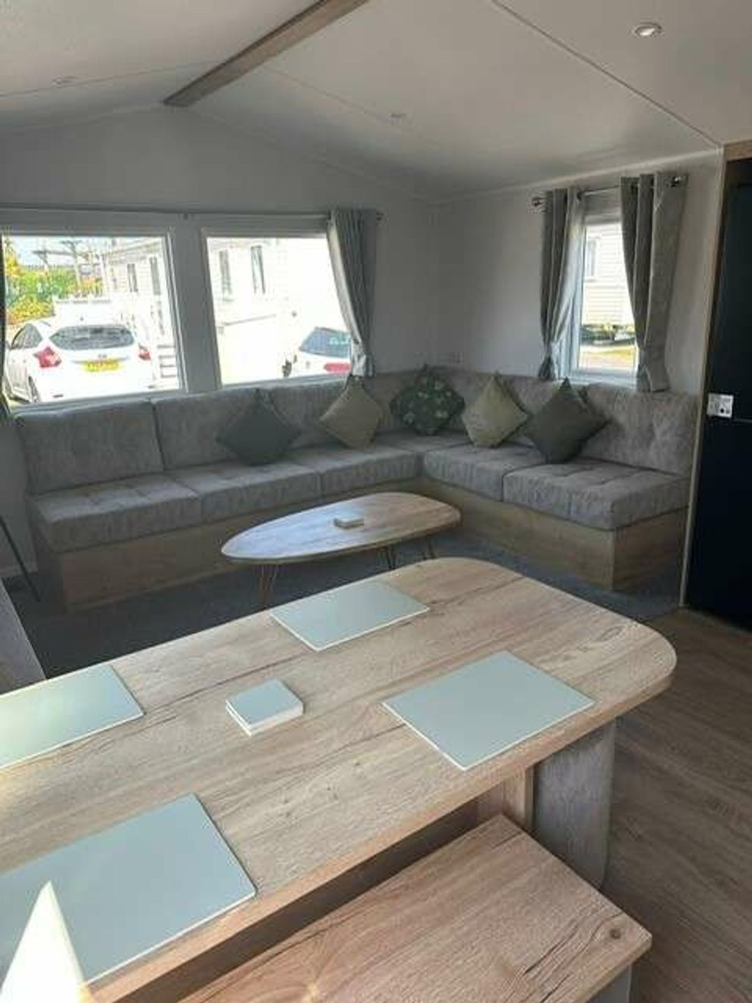 Trecco Bay - Holiday Accommodation 22136