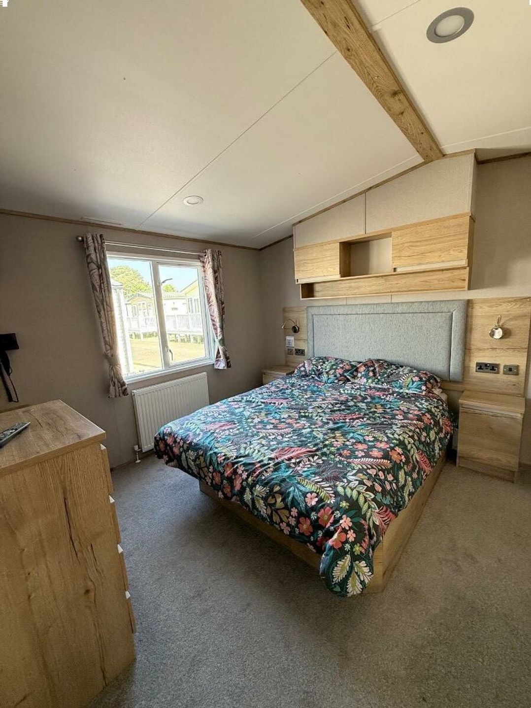 Rockley Park - Holiday Accommodation 22180