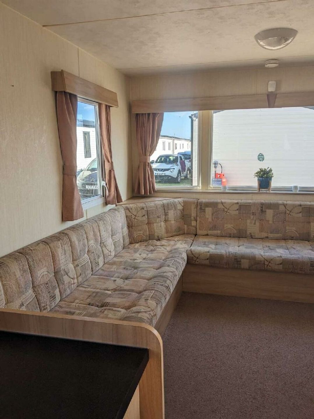 Hayling Island Holiday Park - Meadow Bay Villages - Holiday Accommodation 22187