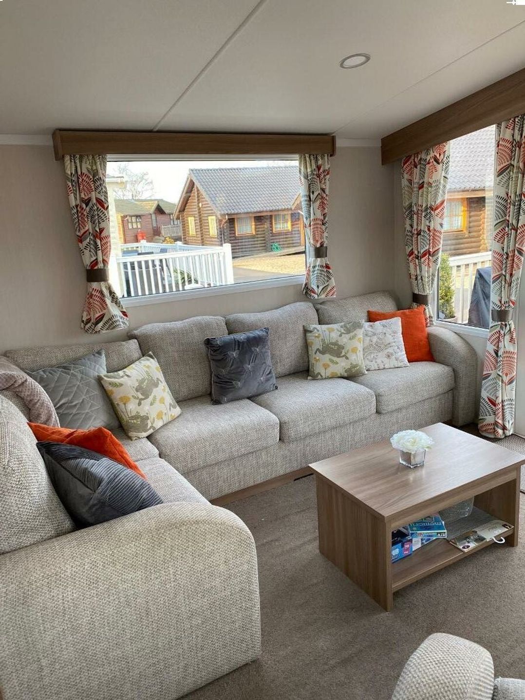 Tattershall Lakes Country Park - Holiday Accommodation 22190