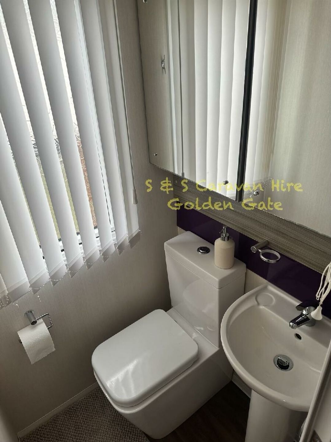 Golden Gate Holiday Centre - Holiday Accommodation 22205