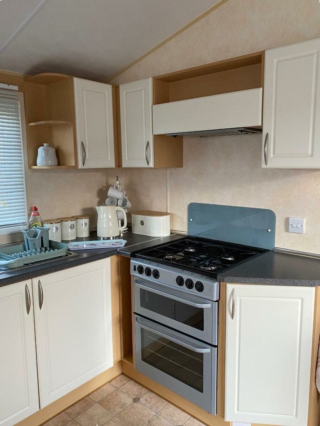 Brynowen Holiday Park - Holiday Accommodation 22306