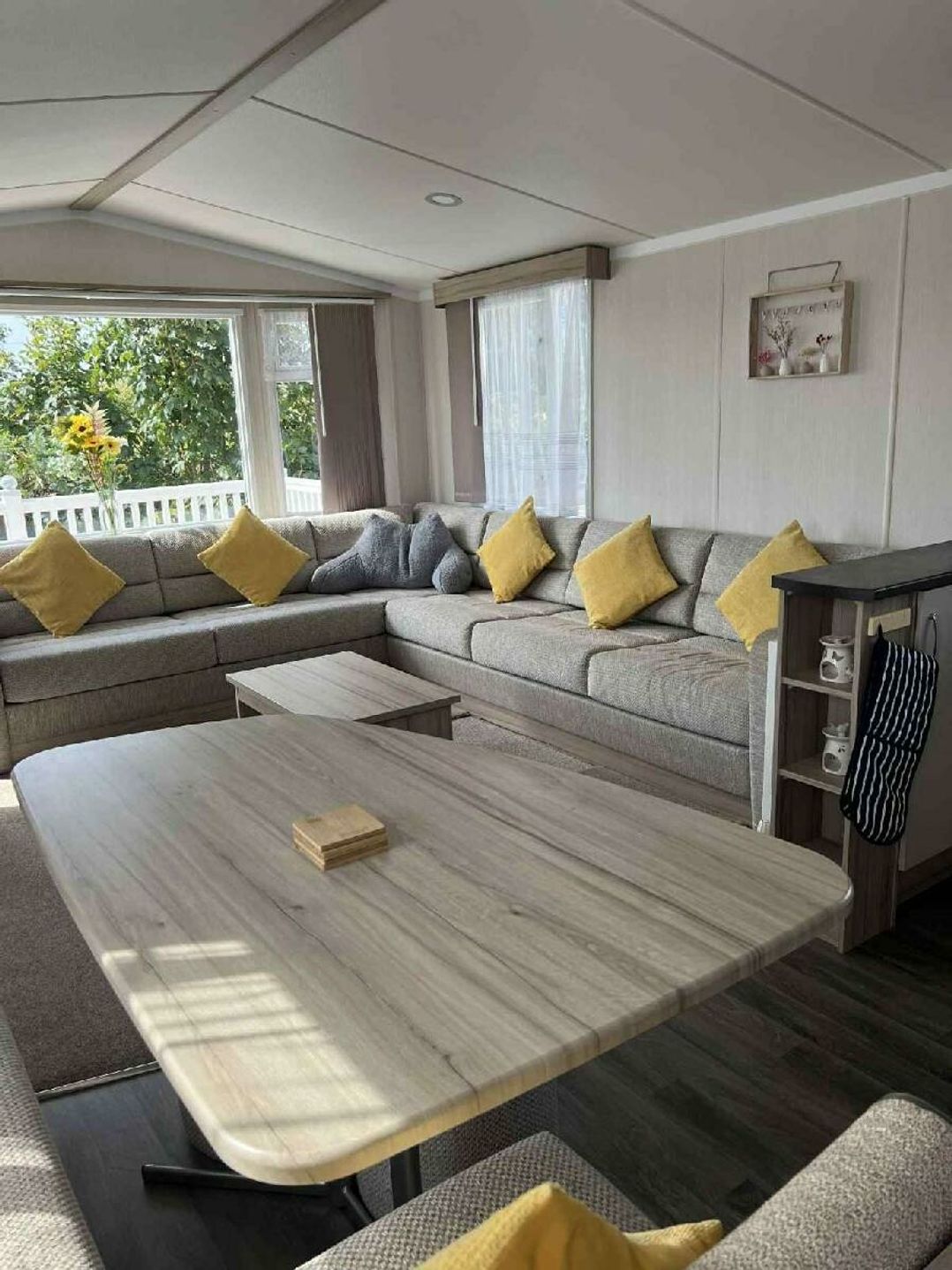 Looe Bay Holiday Park - Holiday Accommodation 22339