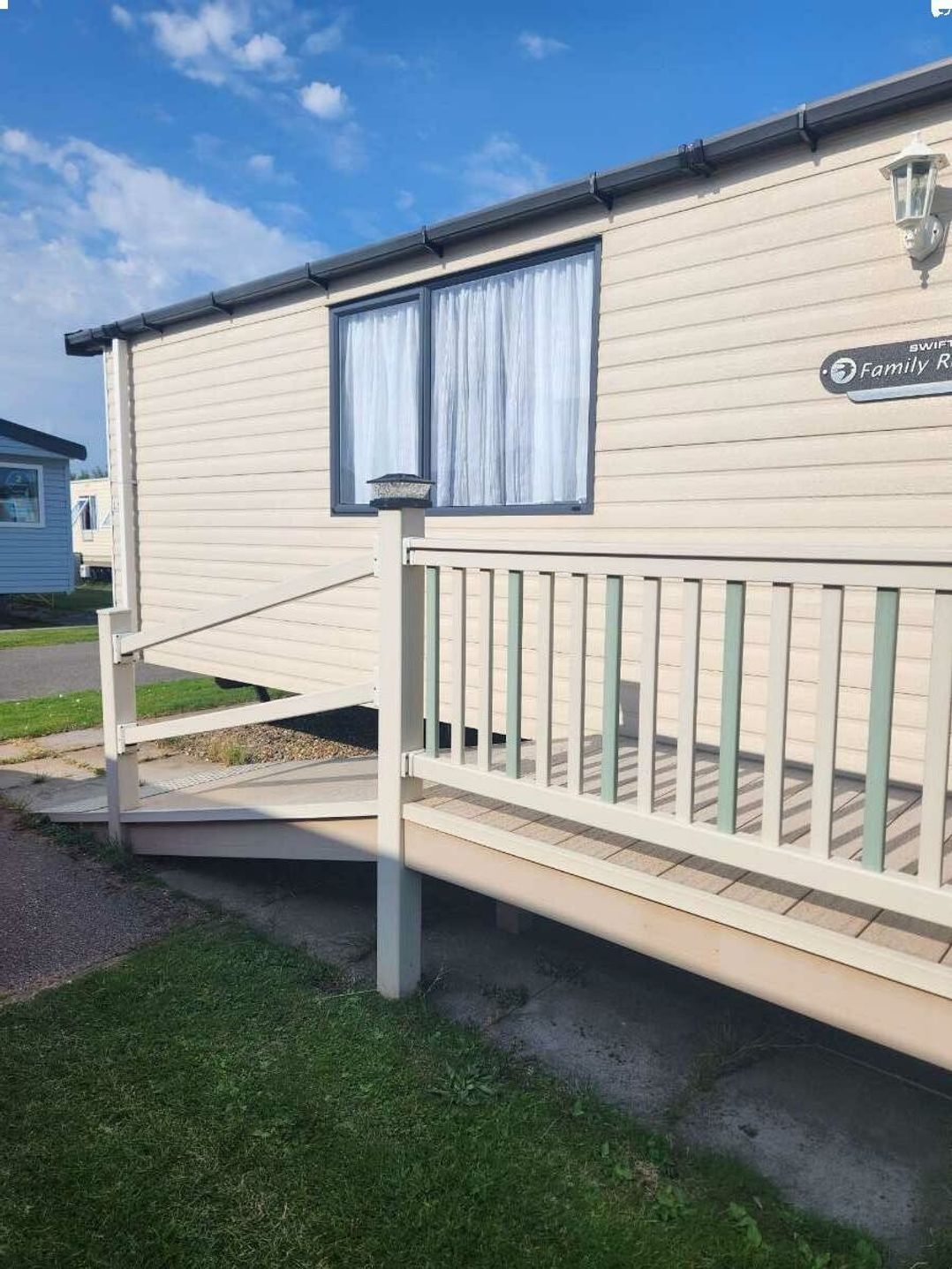 The Wolds Holiday Park - Holiday Accommodation 22354