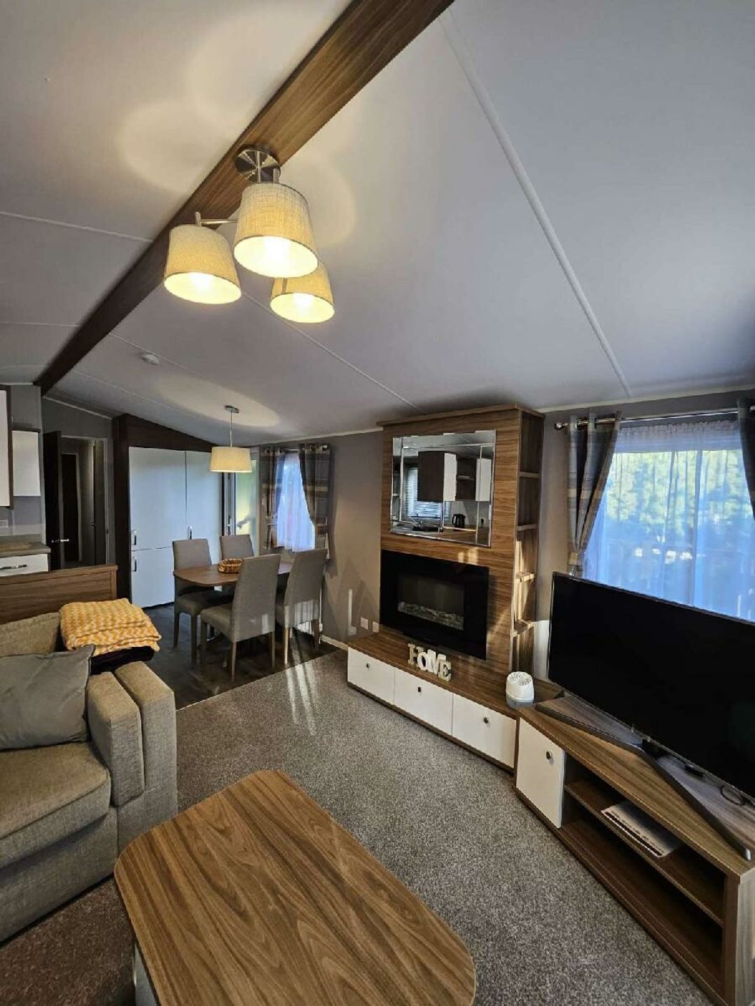 Aberdunant Hall Holiday Park - Holiday Accommodation 22358