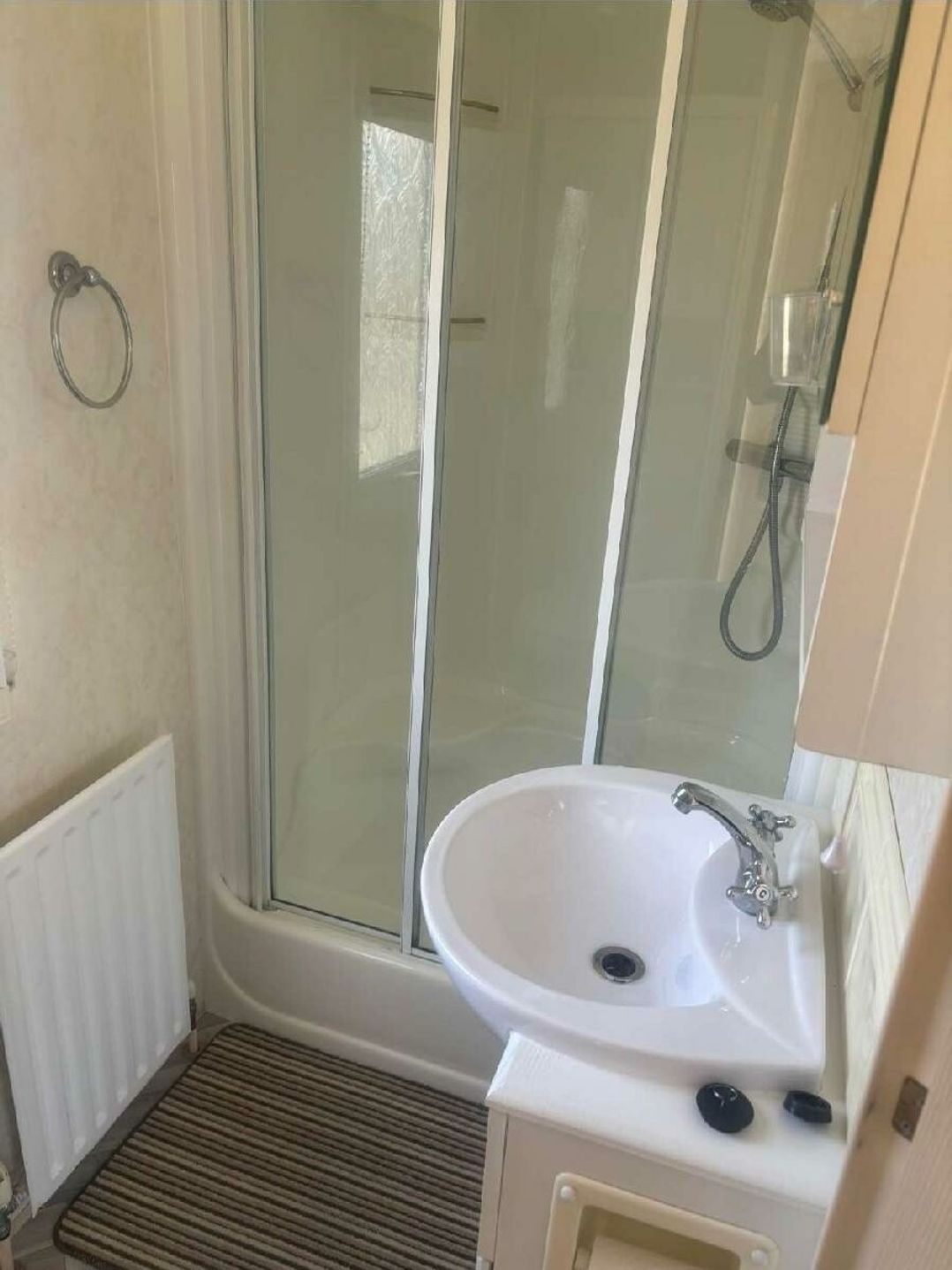 Coral Beach - Holiday Accommodation 22375