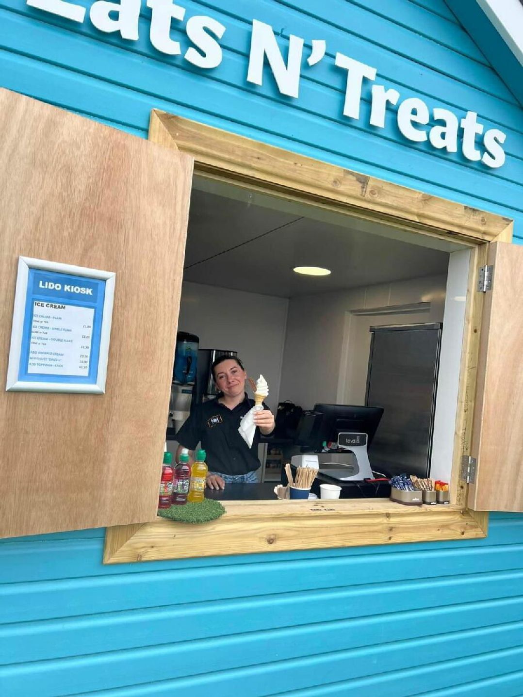 Hayling Island Holiday Park - Meadow Bay Villages - Holiday Accommodation 2399